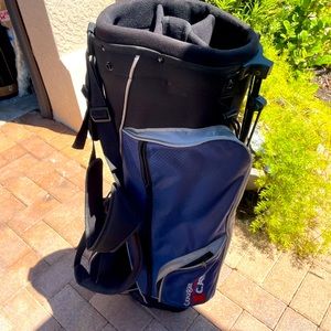 Cougar x cat golf stand bag 
With double shoulder strap